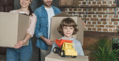 ילדים ברילוקיישן משפחתי